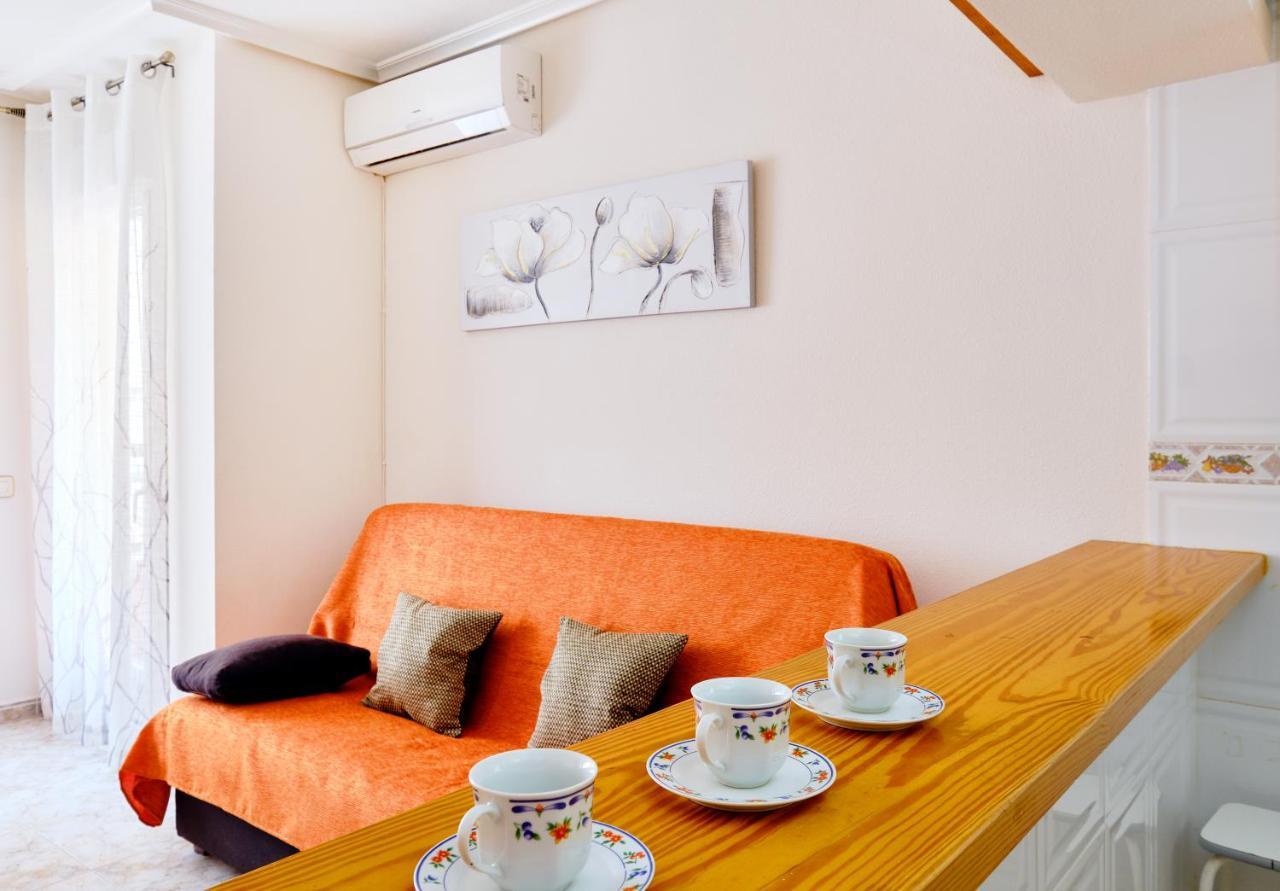 Calle La Loma Torrevieja Ngoại thất bức ảnh