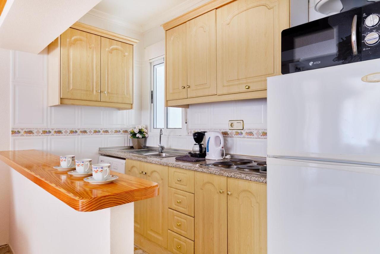 Calle La Loma Torrevieja Ngoại thất bức ảnh