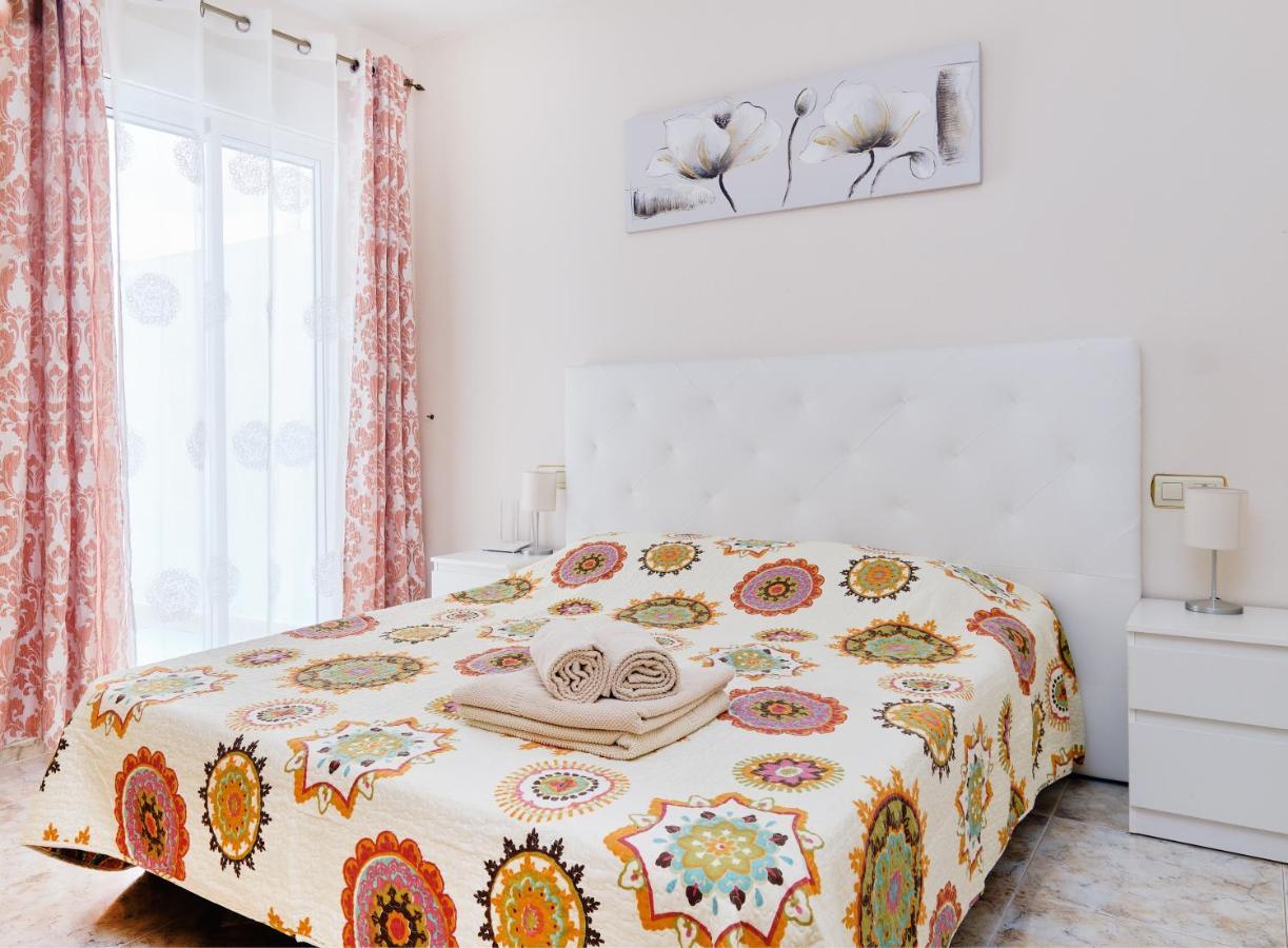 Calle La Loma Torrevieja Ngoại thất bức ảnh